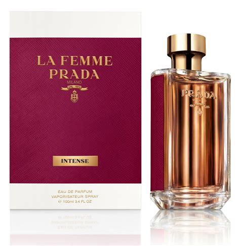 prada la femme rosa|Prada la femme intense.